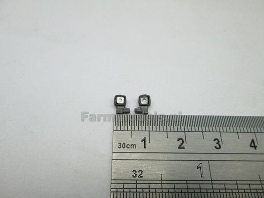 2x Work lights square (from Volvo excavator) 1:32 22470