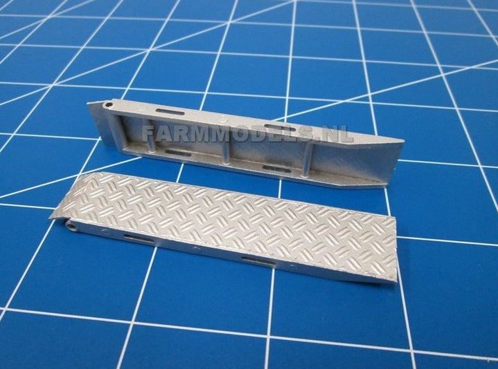 Trailer Ramp Kit 1:32 Scale by Artisan 32 (28011 )