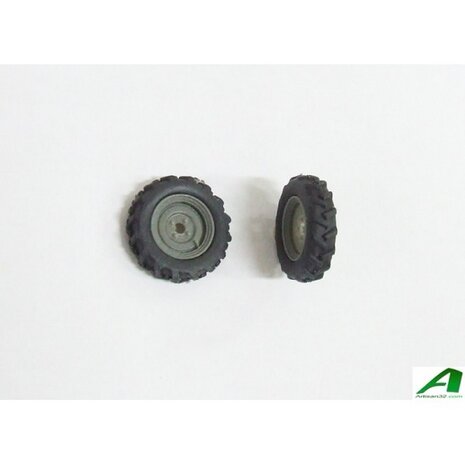 Ø 21.4 mm: 2x Touch/Track Wheels/Small Front Tires 03 1:32 04228 721404