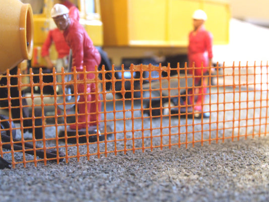 FB045 Construction Fence (60cms) 1:32 scale by HLT