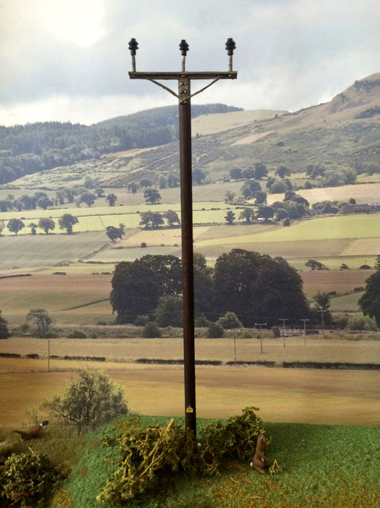 FB064 Electricity Poles 1:32/1:35 Scale by HLT Miniatures (QUANTITY DISCOUNT AVAILABLE!)