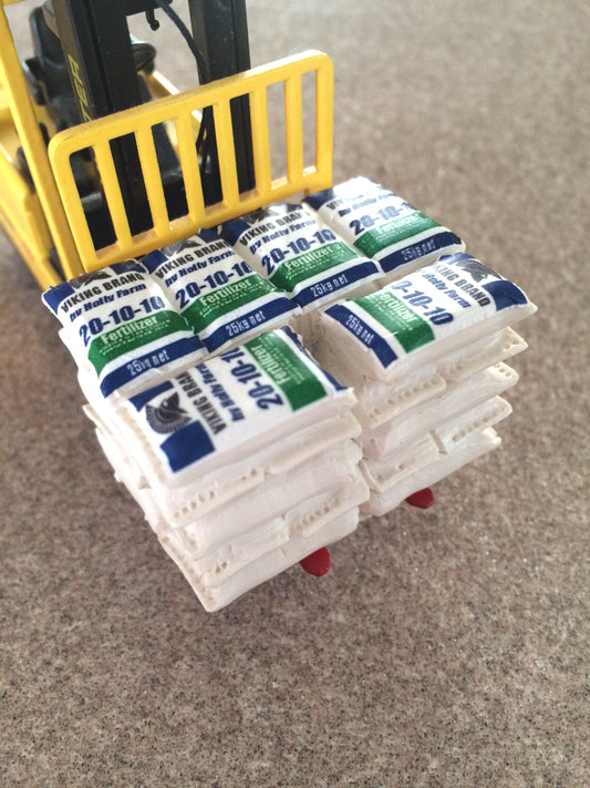 Fertilizer Sacks 1:32 Scale by HLT Miniatures
