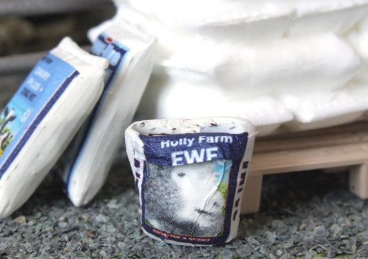 WM043H Open Sack of Sheep/Ewe Nuts