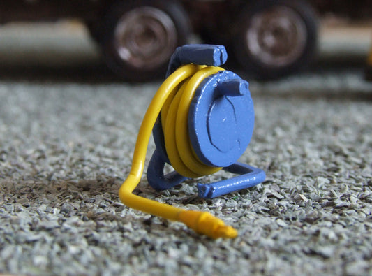 WM066 Hose Reel 1:32 scale by HLT Miniatures