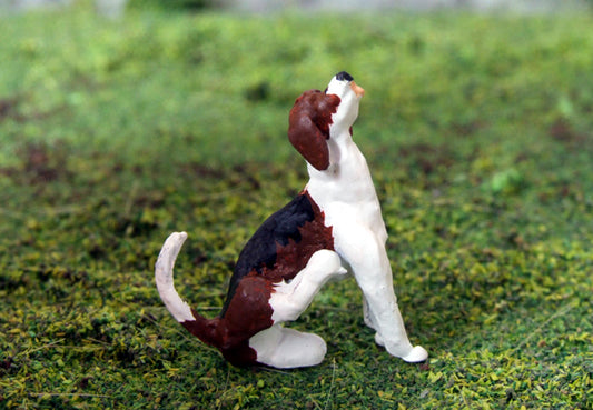 Foxhound Dog Scratching Alfie by HLT Miniatures WMA07
