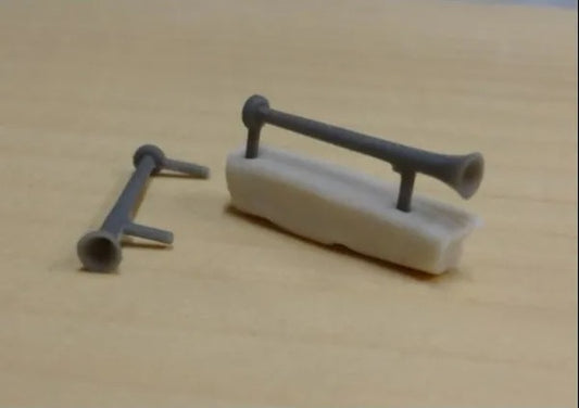 2 x Air Horns Resin Unpainted 1:32 Scale by Artisan 32 361805