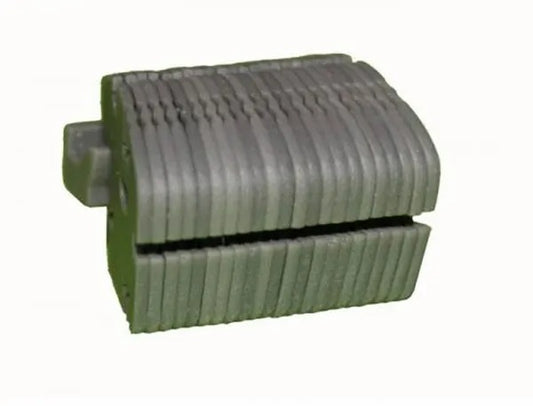 22 x Individual Front Weights and Bracket 1:32 Scale by Artisan 32 263030/04402