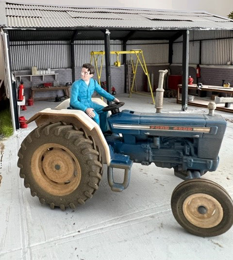 WM094 Reversing Tractor Driver